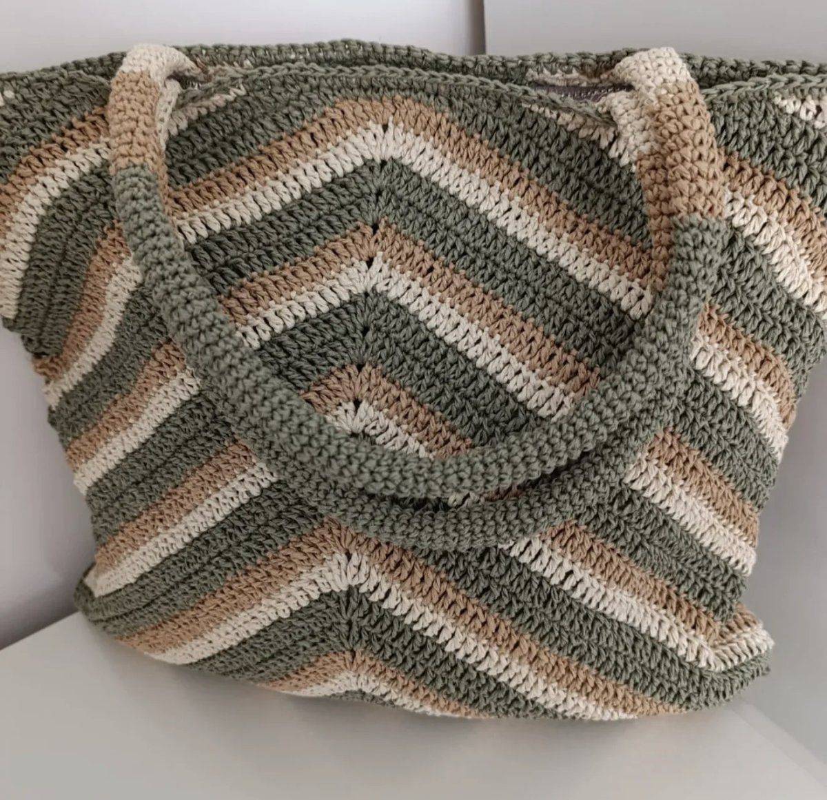 El Yapımı Kağıt İp Örgü Çanta – Astarlı & Fermuarlı